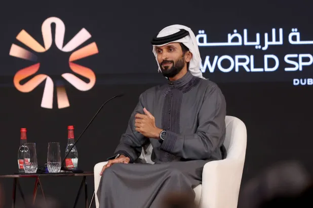 ناصر بن حمد: الانضباط سلاح أبطالنا في الرياضة البحرينية