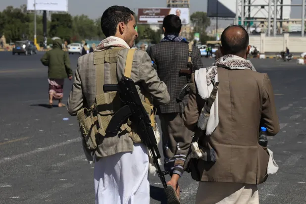 الحوثيون يصعّدون اقتصادياً ضد الحكومة اليمنية