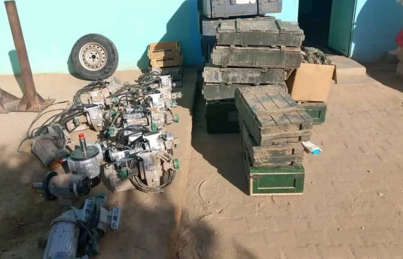 ضربة أمنية جديدة بالولاية الشمالية.. ضبط طائرة مسيّرة ومواد كيميائية خطرة وأسلحة متنوعة – اون سودان