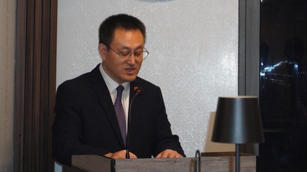 السفارة الصينية: الإعلام ركيزة أساسية في تعزيز العلاقات مع السودان