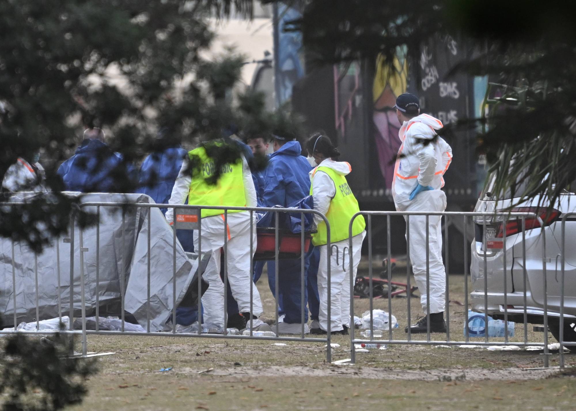 الشرطة الأسترالية تعلن نقل منفذ «هجوم سيدني» من المستشفى إلى السجن