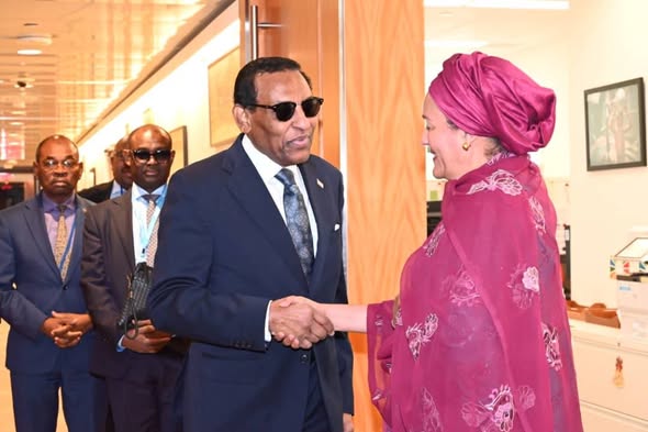 رئيس الوزراء الدكتور كامل إدريس يلتقي نائب الأمين العام للأمم المتحدة بنيويورك