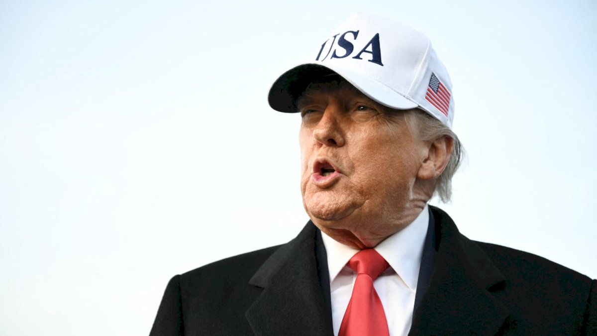 إيران: أمريكا تعلق تأشيرات الهجرة